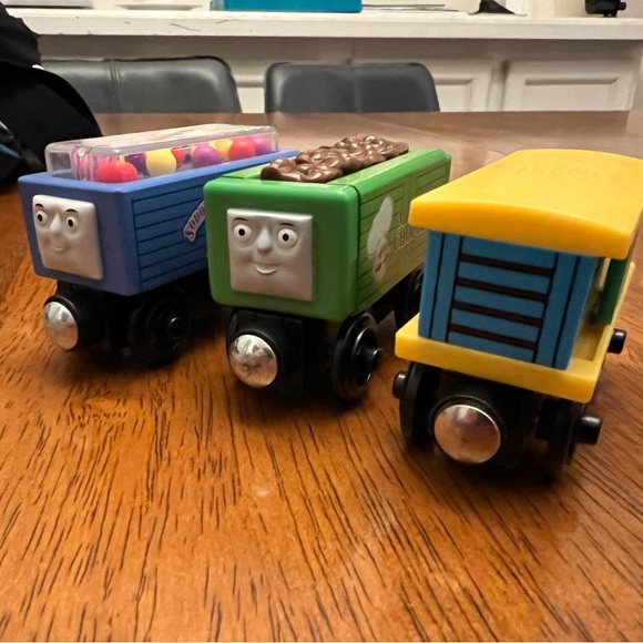 Single Thomas the train - you choose - Picture 9 of 14